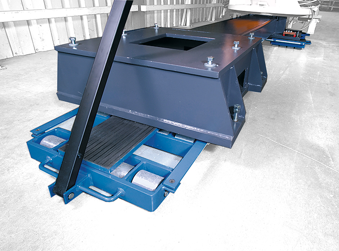 6958_Anwendung-7bc1bd Fahrwerk lenkbar - Tragplatte L 400 x B 220 mm - 2 Achsen - 8 Rollen - Tragkraft 12 t