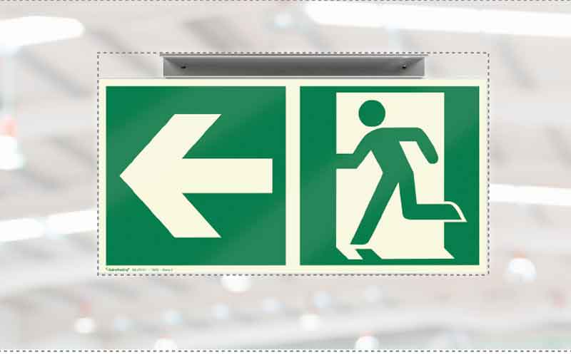 Szene_Fluchtwegschild_Deckenleuchte