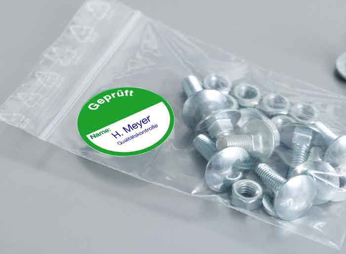 Pruefteil mit Etikett Geprüft