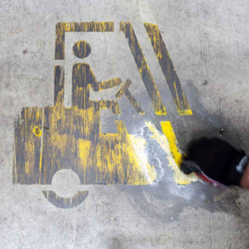 MRO Industry® Farbentferner - entfernt schnell Bodenmarkierfarben
