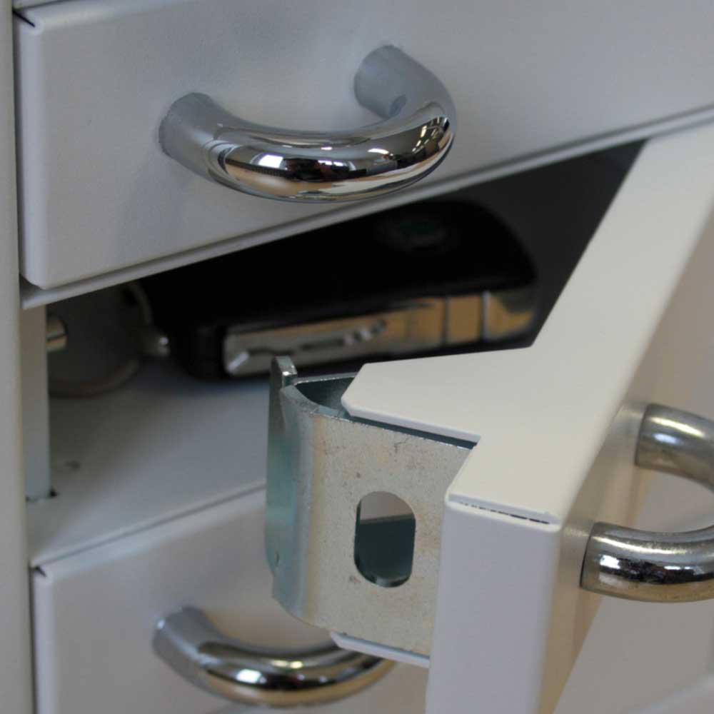 23-30-000-0-00-02-002-wertschutz-schluesseltresor-detail-48740d Elektronischer Schlüsselausgabetresor - PLUS