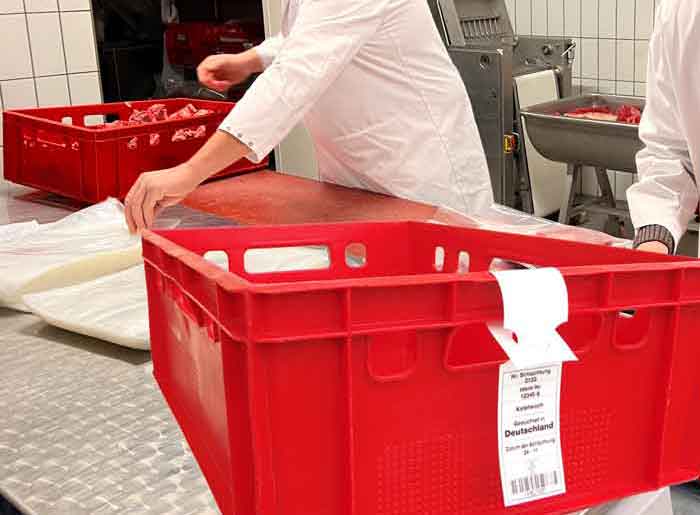 HDPE Etiketten am Behälter für Fleisch