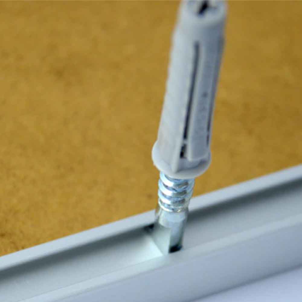 Diebstahlsicherung - für die Rahmen von Flucht- und Rettungsplänen