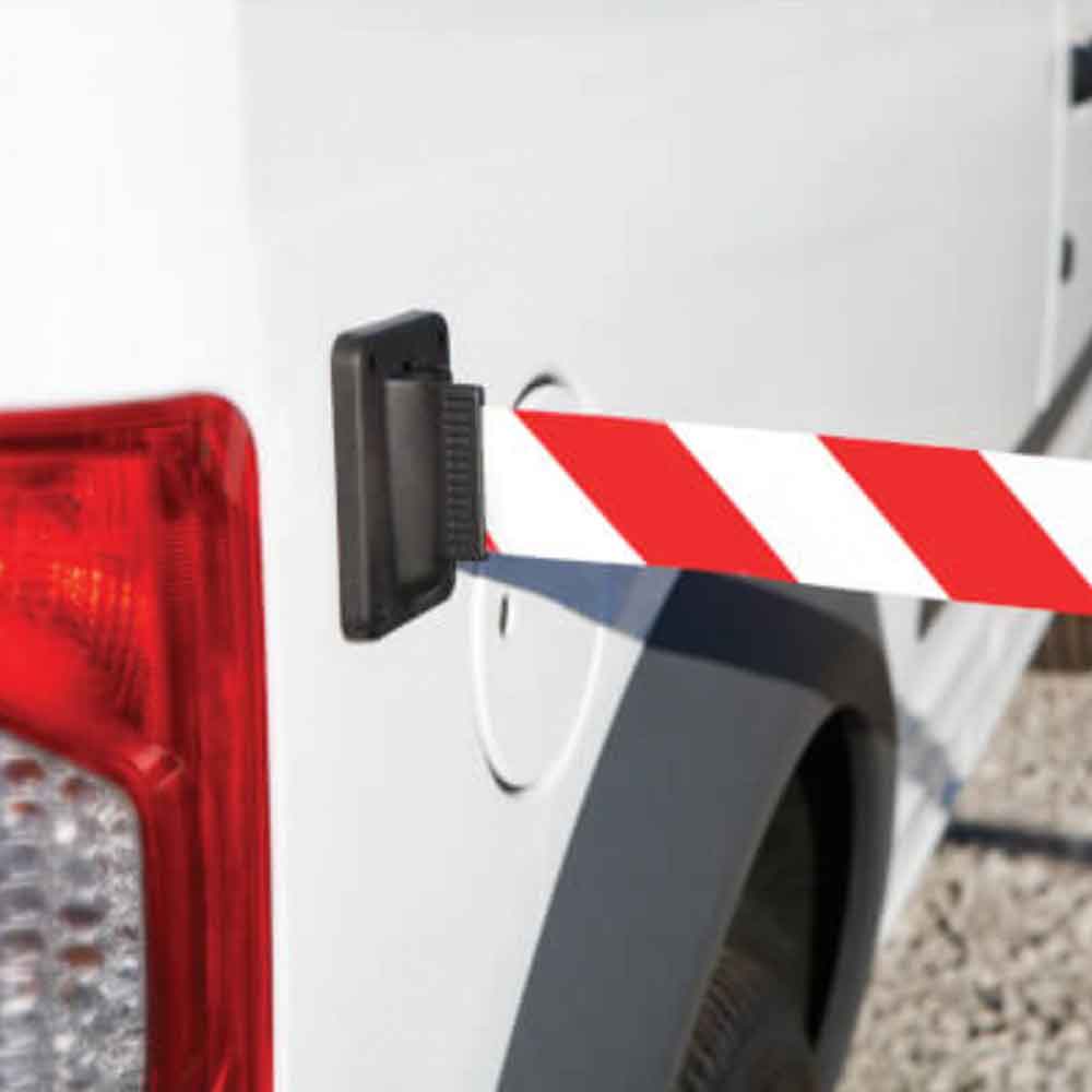 Skipper Wandclip - Magnet/Kordel, magnetisch oder zum Verschrauben - zur Aufnahme von Skipper Gurtbändern