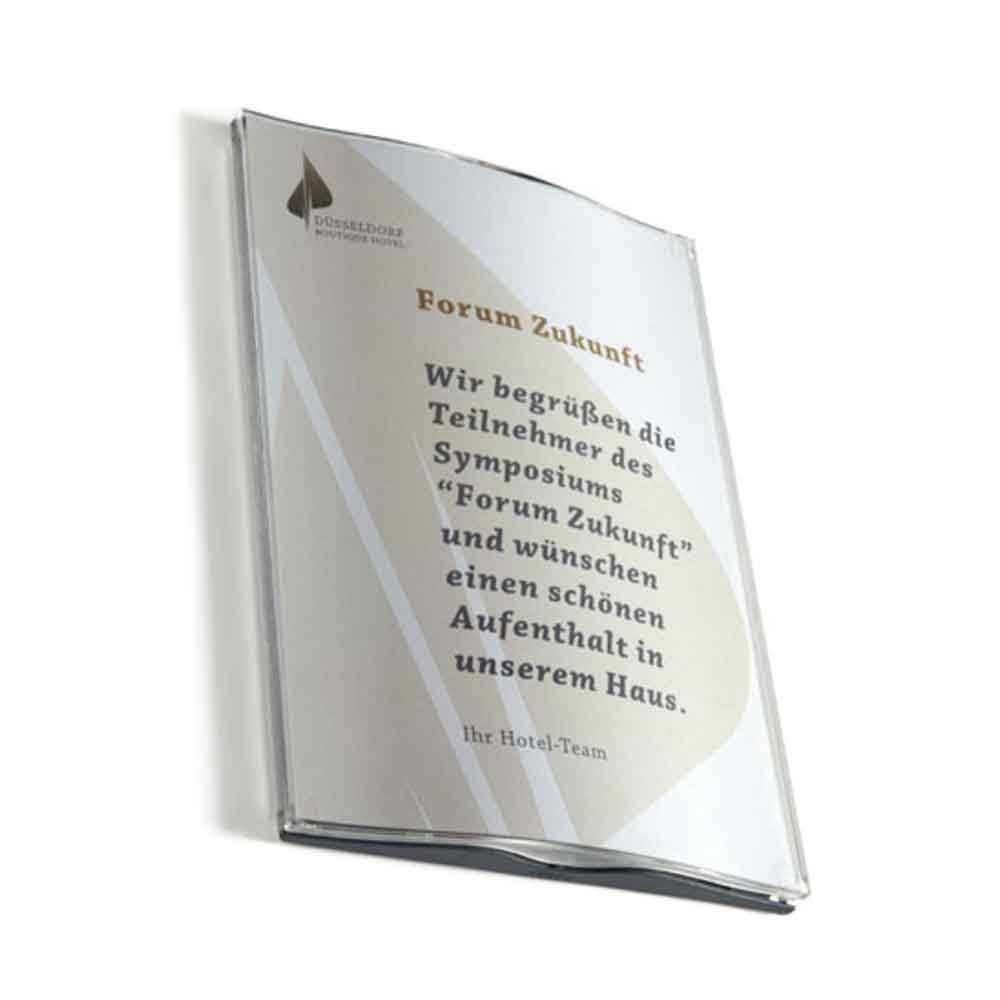 OCEAN Infotafel - gewölbtes Schild - schneller Wechsel durch Aufklappen OCEAN Infotafel - gewölbtes Schild - schneller Wechsel durch Aufklappen